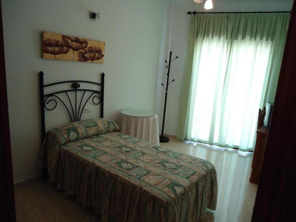 Hostal Los Claveles Baena Pokój zdjęcie